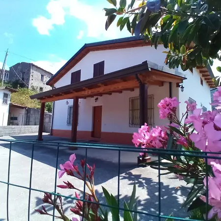 Casa Indipendente *